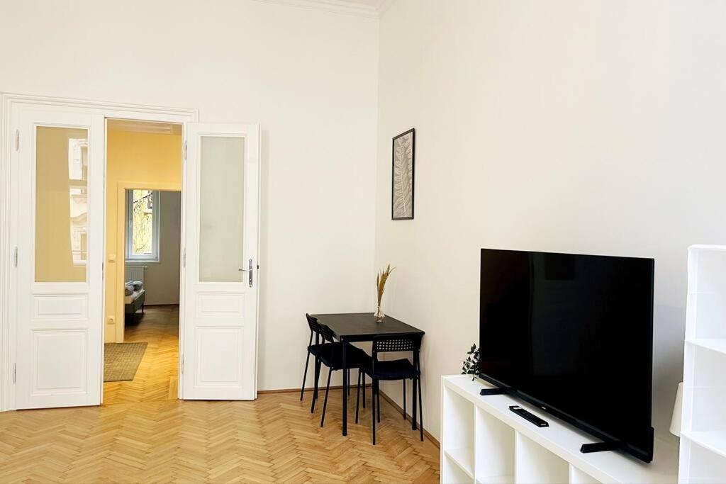 City-Center-Apartment Hip Area, Big & New 维也纳 外观 照片